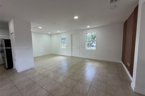 Купить таунхаус в Хомстед, Флорида 4 спальни, 160.54м2, № 2430232 - фото 20