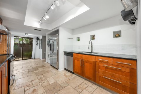 Condo in Orlando, Florida, 3 bedrooms  № 1854696 - photo 7