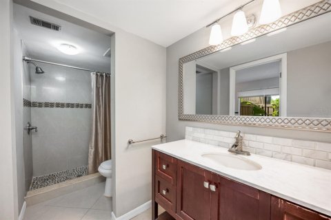 Condo in Orlando, Florida, 3 bedrooms  № 1854696 - photo 9