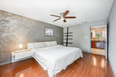 Condo in Orlando, Florida, 3 bedrooms  № 1854696 - photo 10