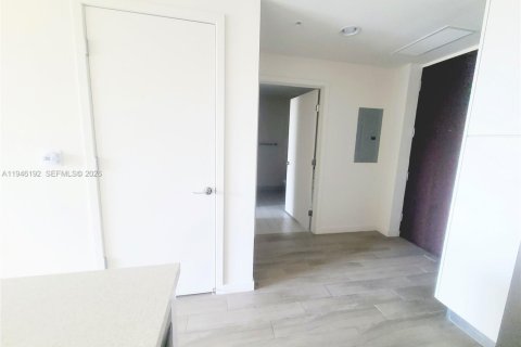Снять в аренду кондоминиум в Майами, Флорида 1 спальня, 69.12м2, № 2002481 - фото 12