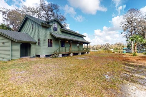 House in Lutz, Florida 2 bedrooms, 154.59 sq.m. № 2215027 - photo 5