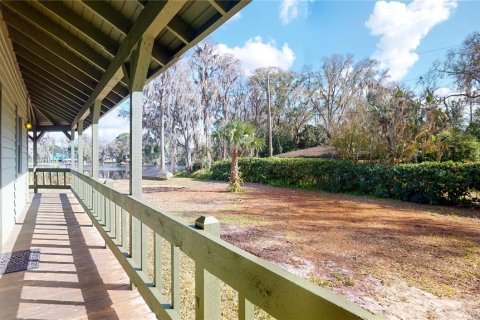 House in Lutz, Florida 2 bedrooms, 154.59 sq.m. № 2215027 - photo 16
