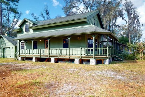 House in Lutz, Florida 2 bedrooms, 154.59 sq.m. № 2215027 - photo 6