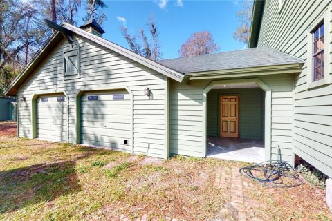 House in Lutz, Florida 2 bedrooms, 154.59 sq.m. № 2215027 - photo 11
