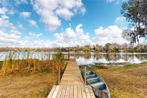 House in Lutz, Florida 2 bedrooms, 154.59 sq.m. № 2215027 - photo 19