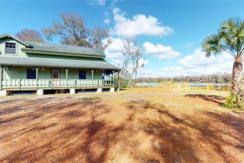 House in Lutz, Florida 2 bedrooms, 154.59 sq.m. № 2215027 - photo 7