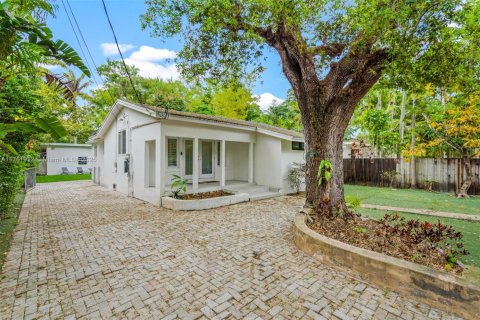 Casa en venta en South Miami, Florida, 3 dormitorios, 140.19 m2 № 1693378 - foto 3