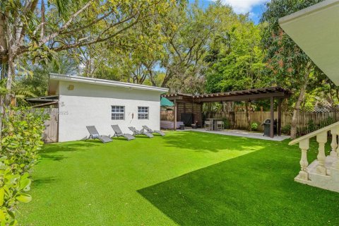 Casa en venta en South Miami, Florida, 3 dormitorios, 140.19 m2 № 1693378 - foto 25