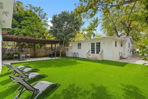 Casa en venta en South Miami, Florida, 3 dormitorios, 140.19 m2 № 1693378 - foto 26