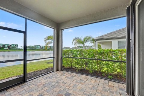 Villa ou maison à vendre à Parrish, Floride: 3 chambres, 162.86 m2 № 2322996 - photo 28