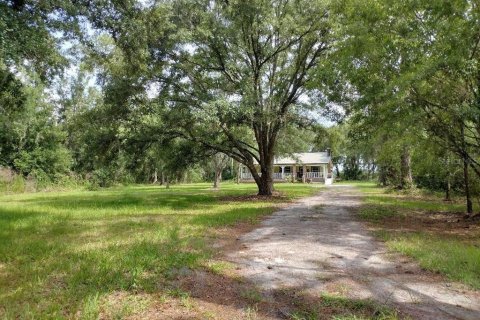 House in Bunnell, Florida 2 bedrooms, 139.35 sq.m. № 2209556 - photo 25
