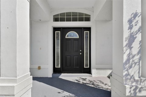 Villa ou maison à vendre à Winter Haven, Floride: 4 chambres, 221.57 m2 № 2098020 - photo 6