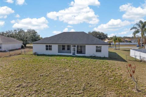 Villa ou maison à vendre à Winter Haven, Floride: 4 chambres, 221.57 m2 № 2098020 - photo 4