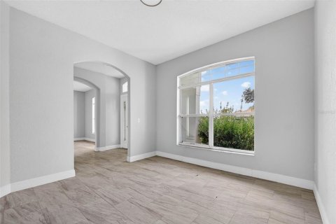 Villa ou maison à vendre à Winter Haven, Floride: 4 chambres, 221.57 m2 № 2098020 - photo 8