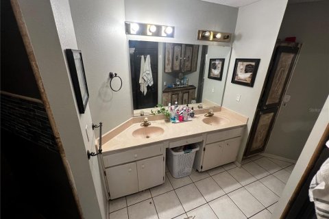 House in Destin, Florida 3 bedrooms, 168.15 sq.m. № 1845055 - photo 18