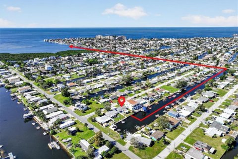 Villa ou maison à vendre à Hudson, Floride: 2 chambres, 111.85 m2 № 2433311 - photo 3