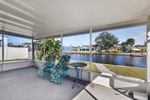 Villa ou maison à vendre à Hudson, Floride: 2 chambres, 111.85 m2 № 2433311 - photo 29