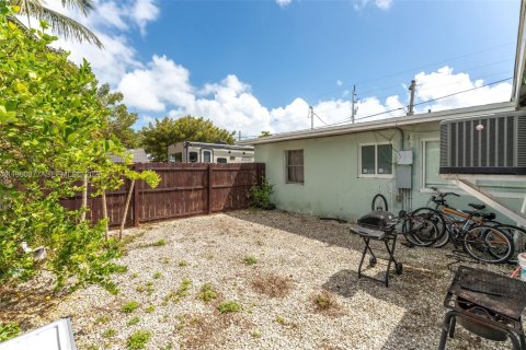 Casa en venta en Marathon, Florida, 3 dormitorios, 132.29 m2 № 2043752 - foto 16