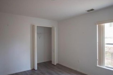 House in Davenport, Florida 5 bedrooms, 254.46 sq.m. № 1843886 - photo 17