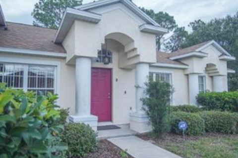 House in Davenport, Florida 5 bedrooms, 254.46 sq.m. № 1843886 - photo 2