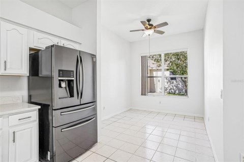 House in The Villages, Florida 3 bedrooms, 187.2 sq.m. № 2231662 - photo 16