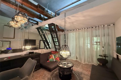 Copropriété à vendre à Miami Beach, Floride: 2 chambres, 82.68 m2 № 1943334 - photo 20
