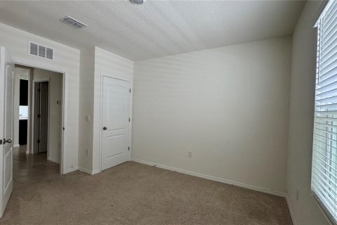 House in Kissimmee, Florida 4 bedrooms, 171.5 sq.m. № 2091399 - photo 8