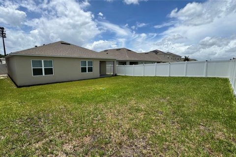 House in Kissimmee, Florida 4 bedrooms, 171.5 sq.m. № 2091399 - photo 13