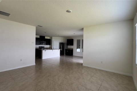 House in Kissimmee, Florida 4 bedrooms, 171.5 sq.m. № 2091399 - photo 6