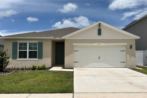 House in Kissimmee, Florida 4 bedrooms, 171.5 sq.m. № 2091399
