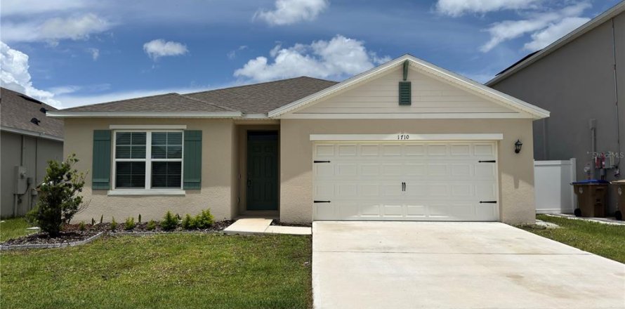House in Kissimmee, Florida 4 bedrooms, 171.5 sq.m. № 2091399
