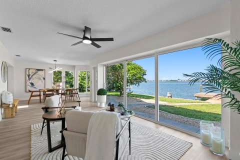 Villa ou maison à vendre à Largo, Floride: 3 chambres, 207.64 m2 № 2310023 - photo 26