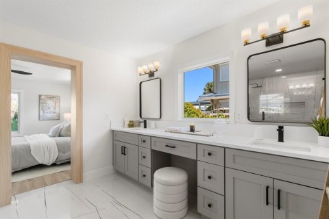 Villa ou maison à vendre à Largo, Floride: 3 chambres, 207.64 m2 № 2310023 - photo 10