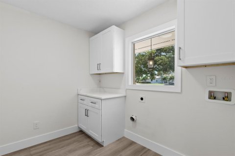 Villa ou maison à vendre à Largo, Floride: 3 chambres, 207.64 m2 № 2310023 - photo 30