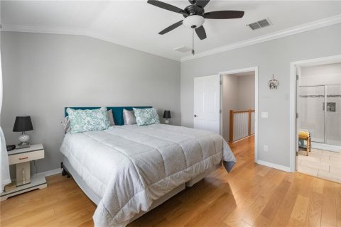 Townhouse in Tampa, Florida 3 bedrooms, 179.58 sq.m. № 2092728 - photo 21