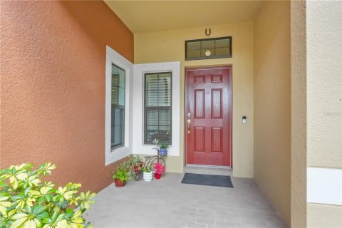 Townhouse in Tampa, Florida 3 bedrooms, 179.58 sq.m. № 2092728 - photo 4