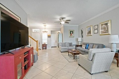 Townhouse in Tampa, Florida 3 bedrooms, 179.58 sq.m. № 2092728 - photo 14