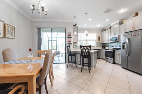 Townhouse in Tampa, Florida 3 bedrooms, 179.58 sq.m. № 2092728 - photo 10