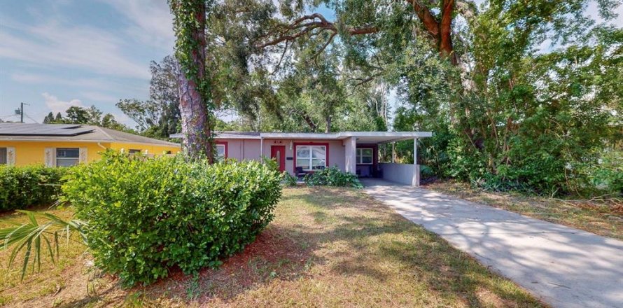 Casa en Saint Petersburg, Florida 3 dormitorios, 106.84 m2 № 1918093