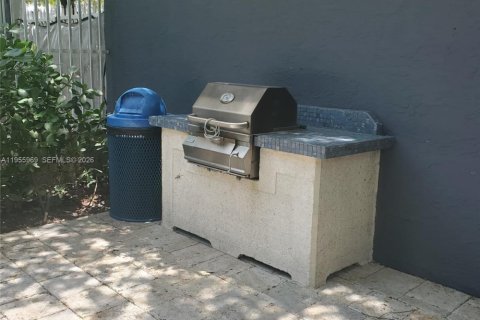 Condominio en alquiler en Miami, Florida, 2 dormitorios, 84.91 m2 № 2020421 - foto 22