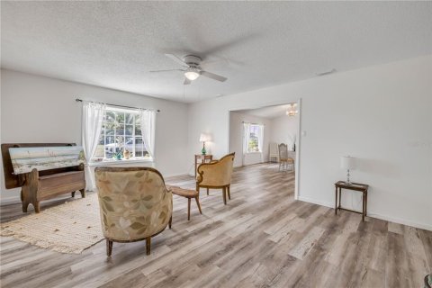 Duplex in New Smyrna Beach, Florida 2 bedrooms, 123.19 sq.m. № 1662374 - photo 17