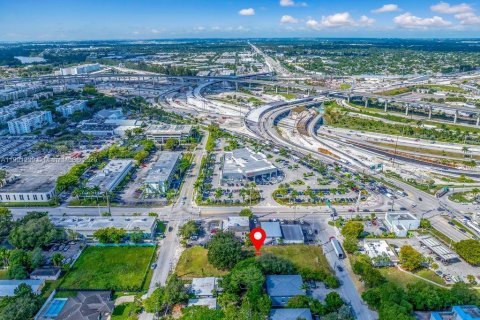 Land in Miami, Florida № 1952356 - photo 9