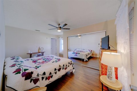 Villa ou maison à vendre à Spring Hill, Floride: 2 chambres, 159.14 m2 № 1909980 - photo 22