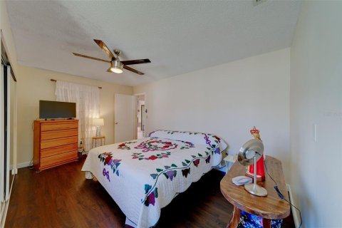 Villa ou maison à vendre à Spring Hill, Floride: 2 chambres, 159.14 m2 № 1909980 - photo 21