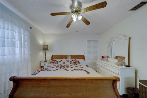 Villa ou maison à vendre à Spring Hill, Floride: 2 chambres, 159.14 m2 № 1909980 - photo 29