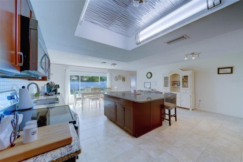 Villa ou maison à vendre à Spring Hill, Floride: 2 chambres, 159.14 m2 № 1909980 - photo 16