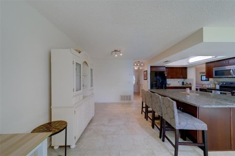 Villa ou maison à vendre à Spring Hill, Floride: 2 chambres, 159.14 m2 № 1909980 - photo 18