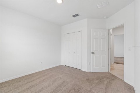 House in Lakeland, Florida 4 bedrooms, 214.88 sq.m. № 2093356 - photo 5