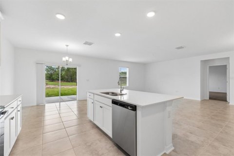 House in Lakeland, Florida 4 bedrooms, 214.88 sq.m. № 2093356 - photo 15